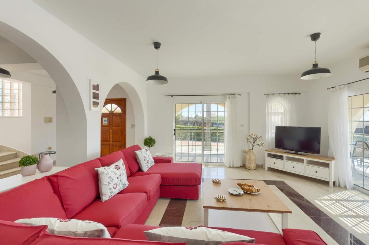 Villa Danae Coral Bay By Villa Plus Pegeia Eksteriør billede
