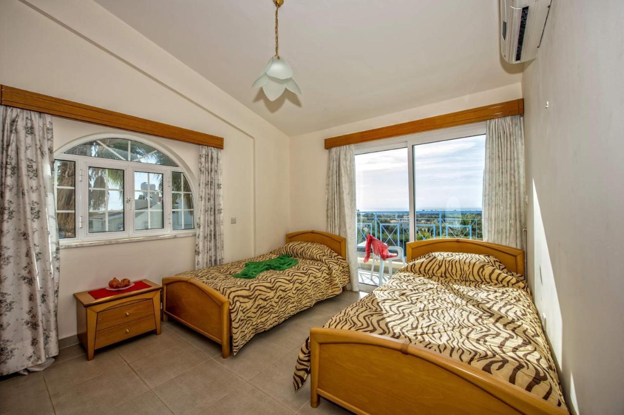 Villa Danae Coral Bay By Villa Plus Pegeia Eksteriør billede