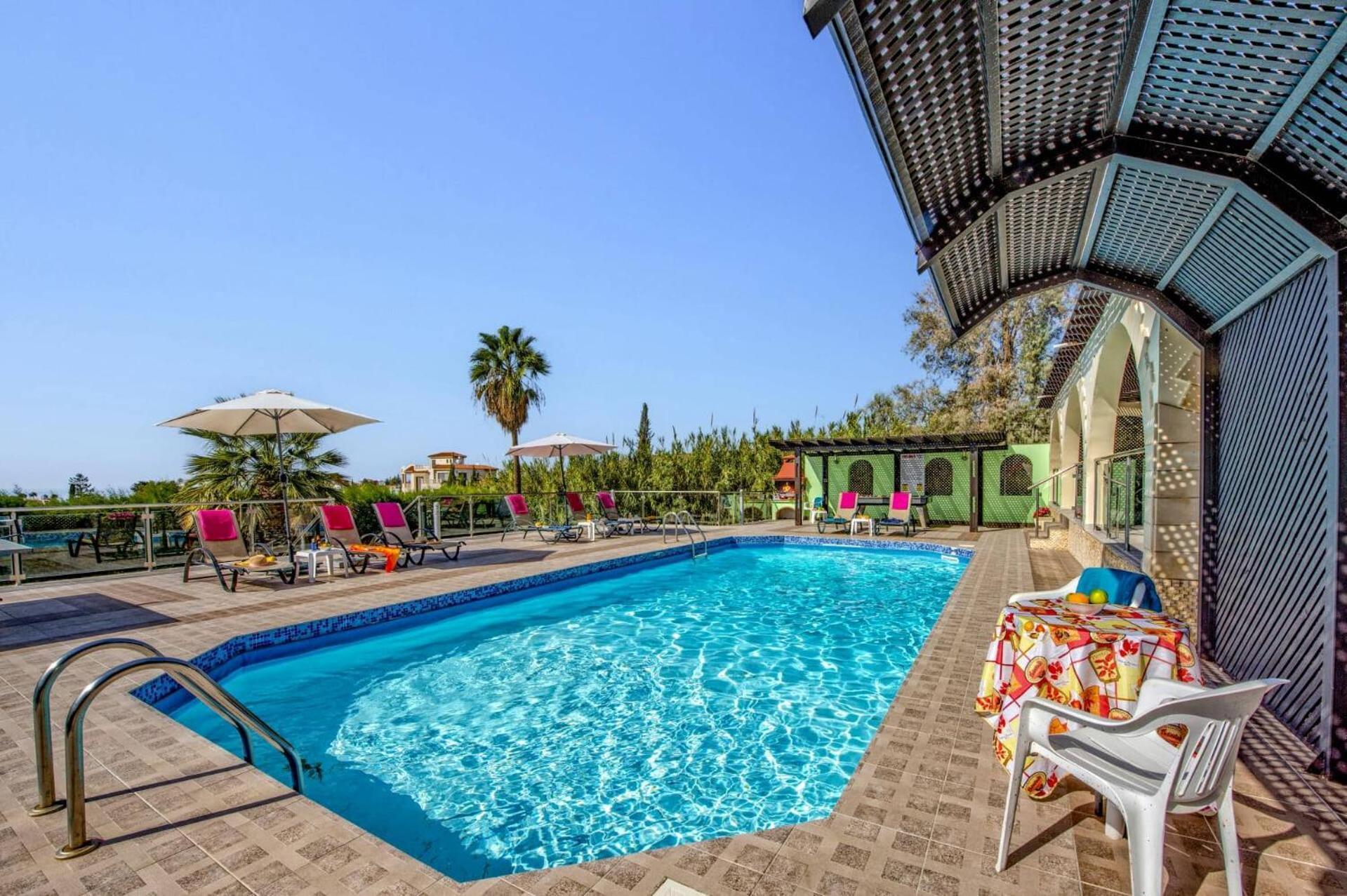 Villa Danae Coral Bay By Villa Plus Pegeia Eksteriør billede